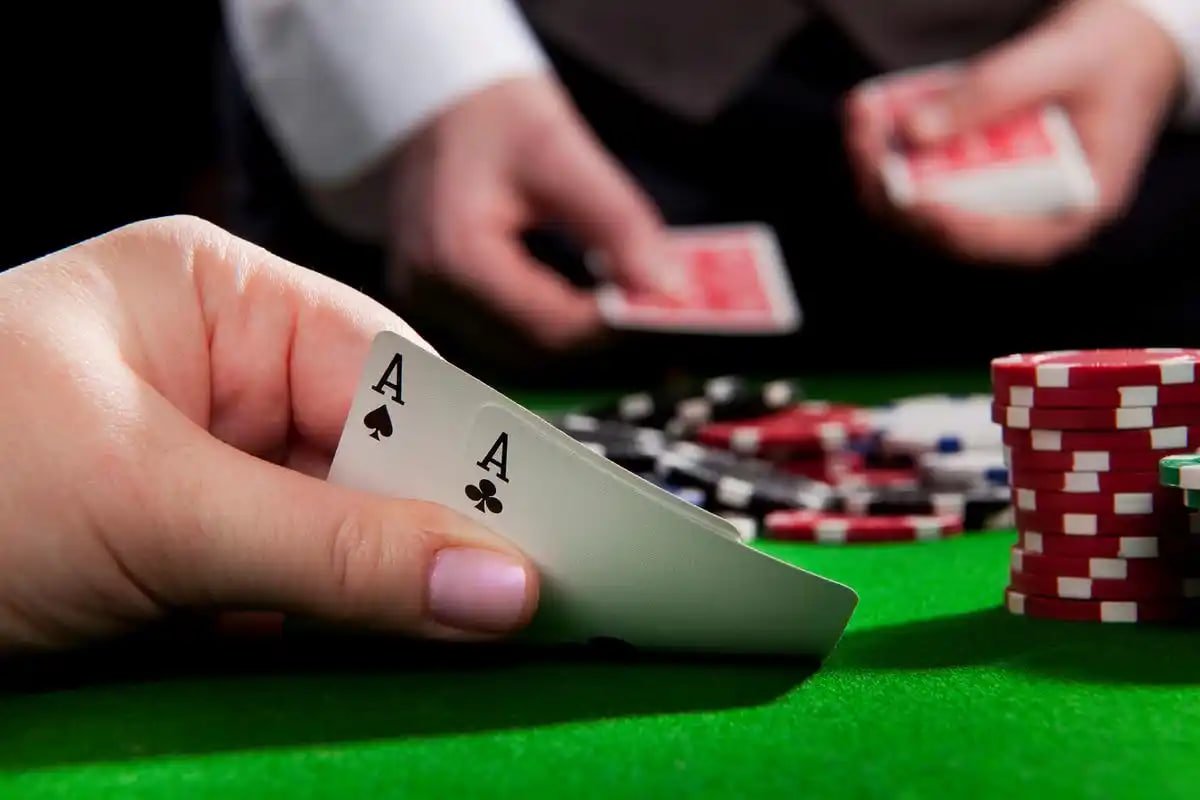 Layar browser detik 365 menampilkan permainan live dealer dan menu sportsbook